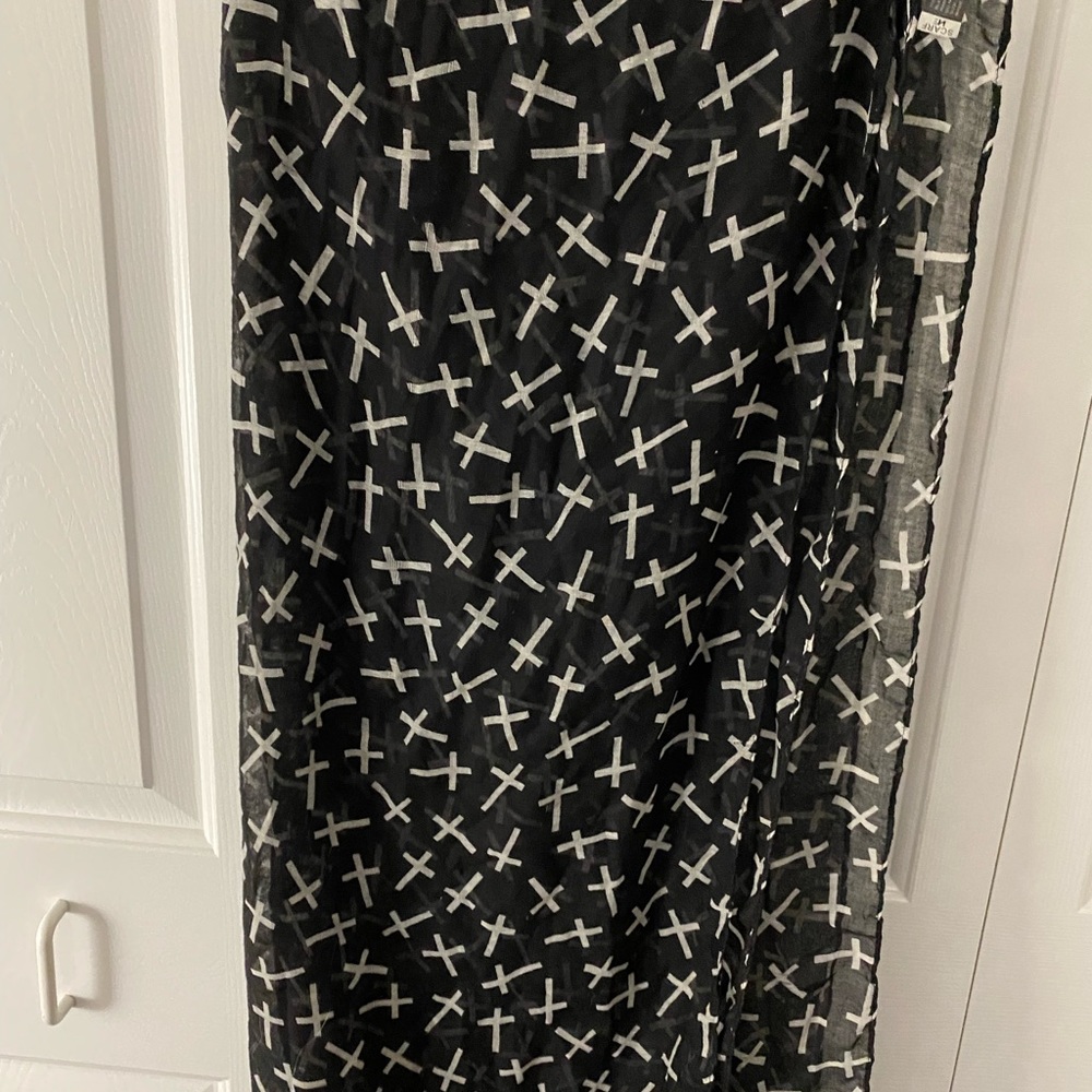 2 Infinity Scarves - Picture 2 of 2